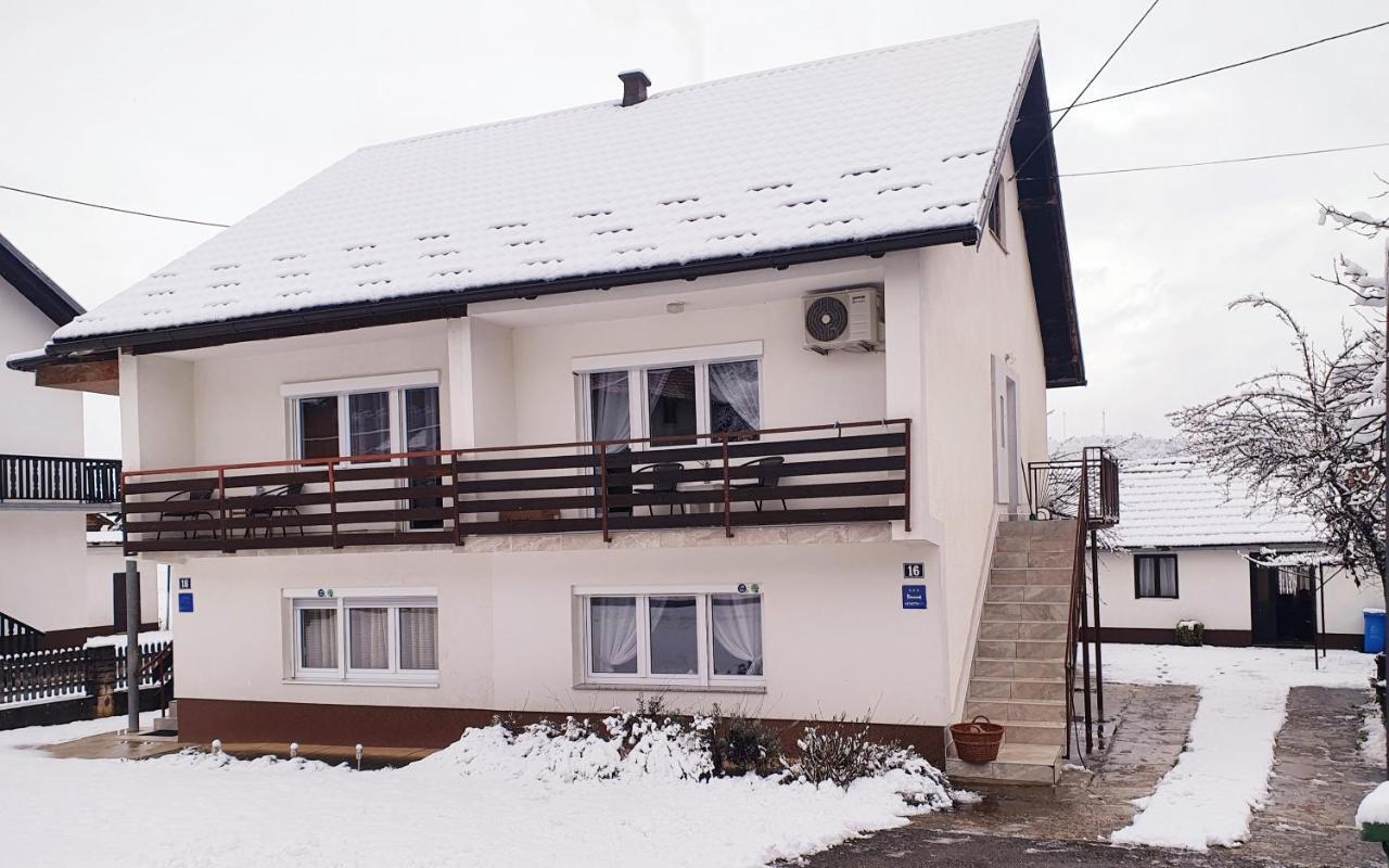 Apartman Sofia Otočac Exteriör bild