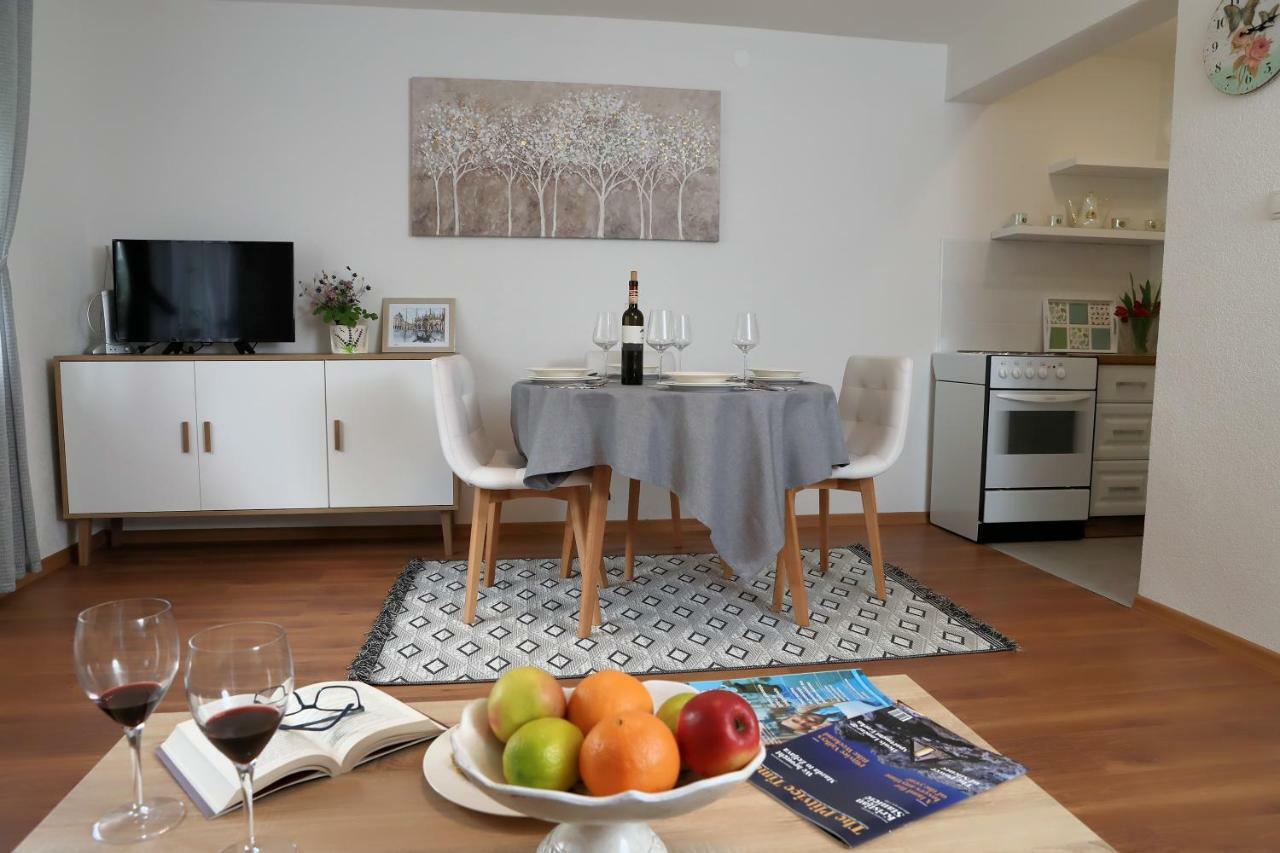 Apartman Sofia Otočac Exteriör bild